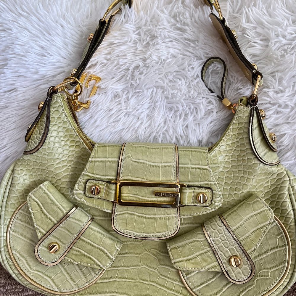 Guess Shoulder Bag